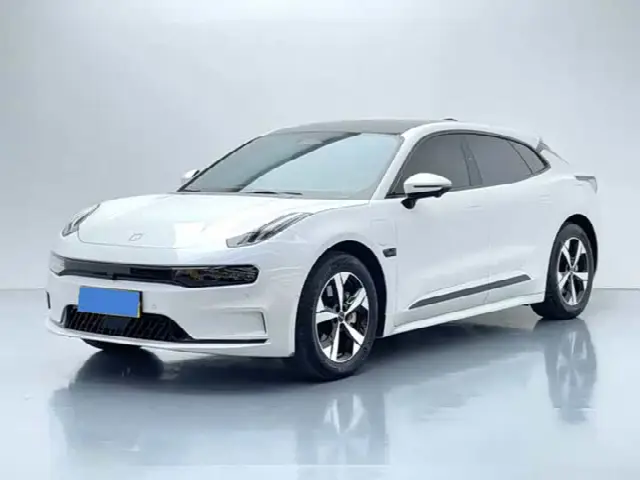 Zeekr 001 2023, 79 300 км