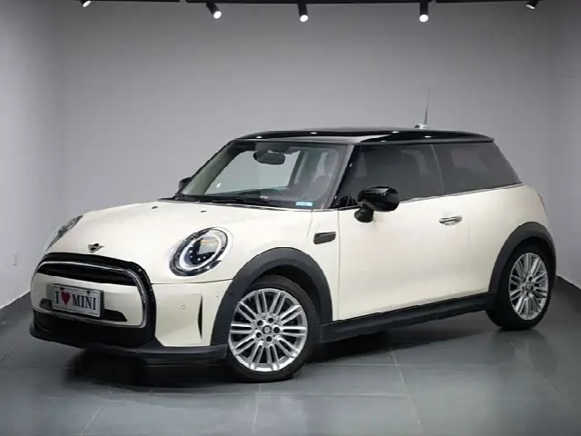 Mini Mini 2022, 18 000 км