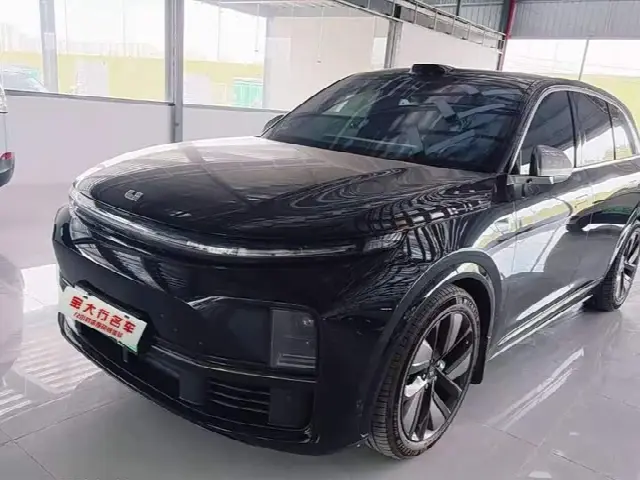 LiXiang L7 2024, 24 000 км