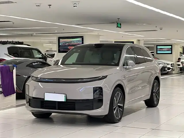 LiXiang L6 2024, 29 000 км