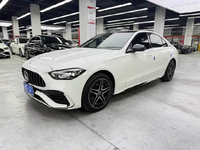 Mercedes-Benz C-Class 2024, 32 000 км