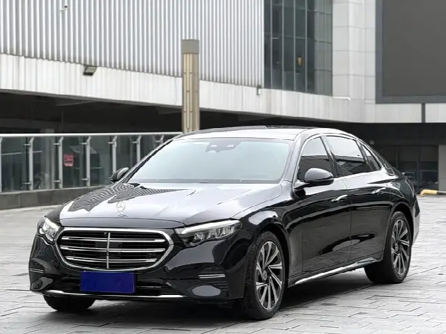 Mercedes-Benz E-Class 2024, 10 000 км