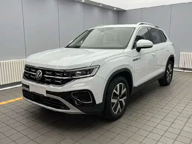 Volkswagen Tayron 2023, 56 000 км