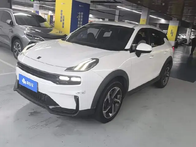 Lynk & Co 06 2023, 36 900 км