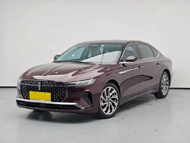 Lincoln Z (Zephyr) 2022, 27 000 км
