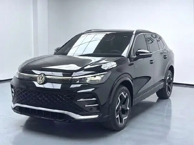 Volkswagen Tiguan L Pro 2026, 12 000 км