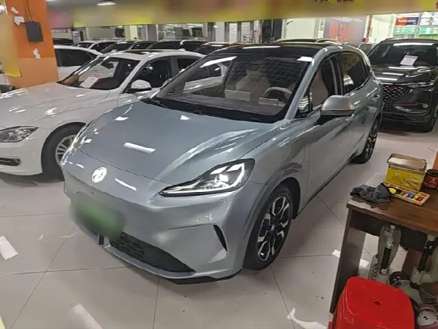 MG Motor 4 EV 2026, 18 900 км