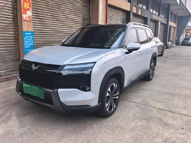 Wuling Starlight 560 Hybrid/EV 2026, 7 100 км