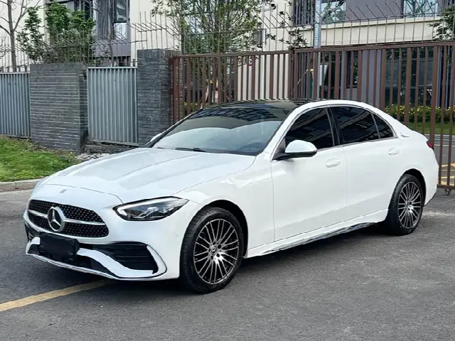 Mercedes-Benz C-Class 2025, 8 000 км