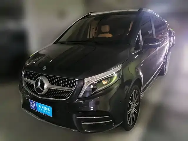 Mercedes-Benz V-Class 2021, 75 620 км