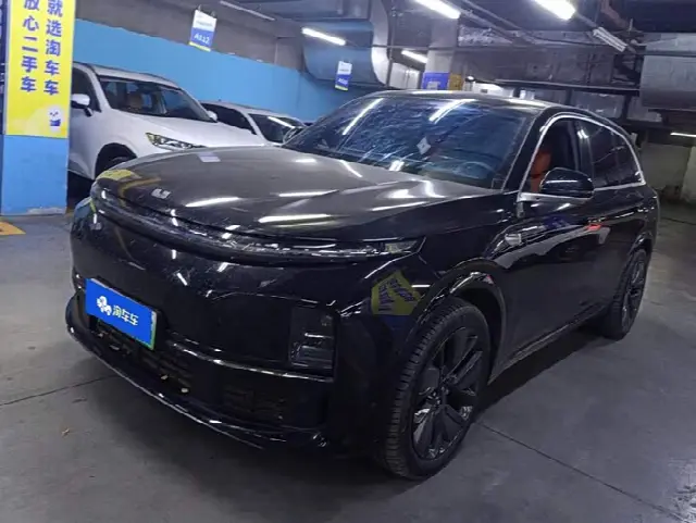 LiXiang L7 2024, 27 900 км