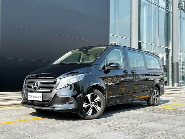 Mercedes-Benz Vito 2024, 10 000 км