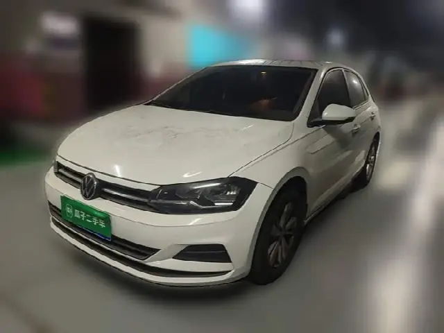 Volkswagen Polo 2023, 12 000 км