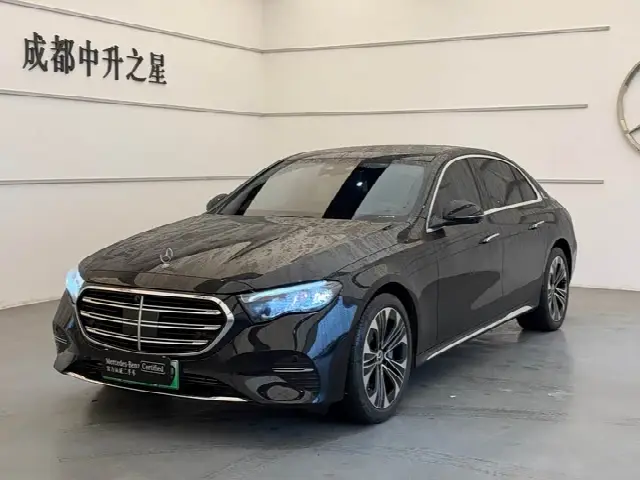Mercedes-Benz E-Class Hybrid 2024, 35 800 км