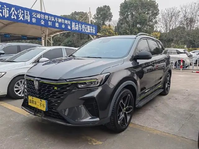 Roewe RX5 2021, 40 000 км