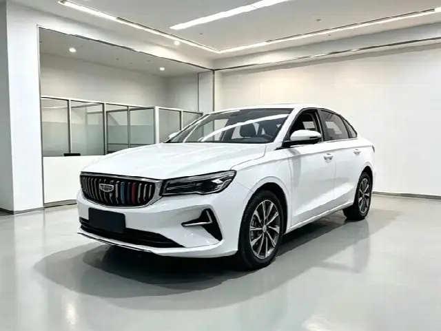 Geely Emgrand 2025, 9 000 км
