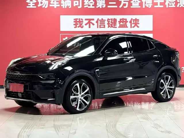 Lynk & Co 05 2022, 50 000 км