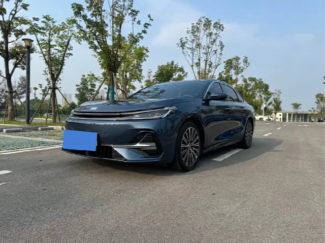Geely Galaxy A7 2025, 18 000 км