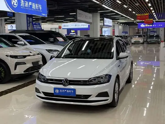 Volkswagen Polo 2023, 4 000 км