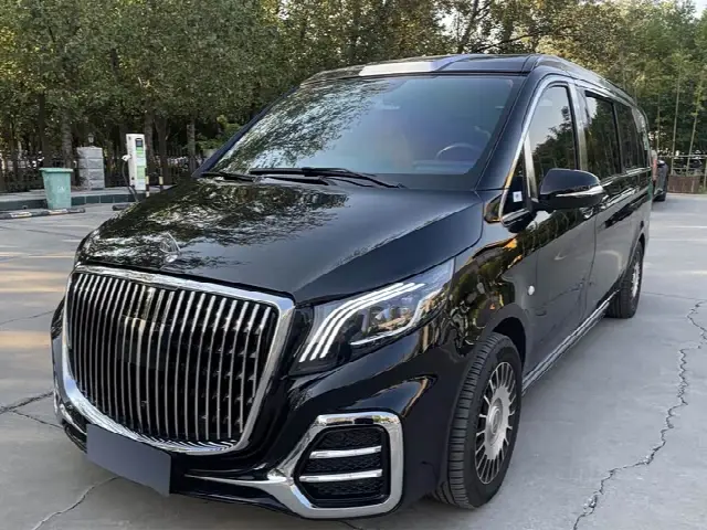 Mercedes-Benz Vito 2023, 12 000 км