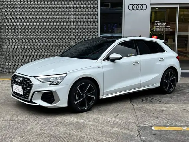 Audi A3 2024, 17 000 км