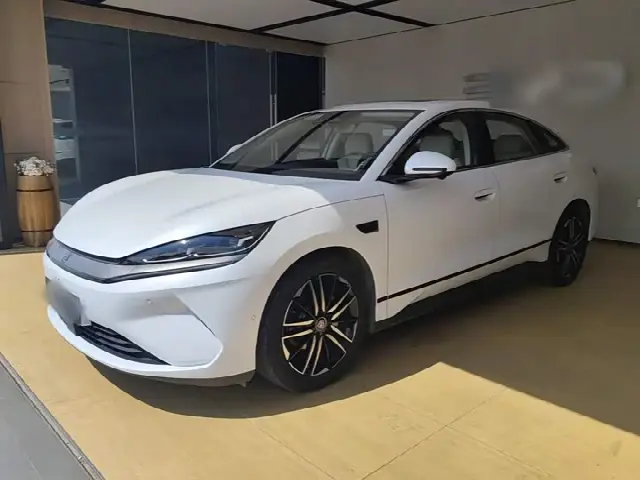 BYD Qin L 2025, 20 200 км