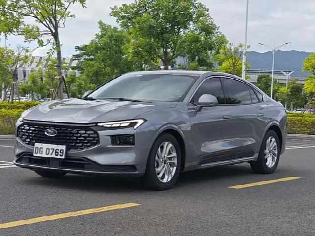 Ford Mondeo 2022, 69 000 км