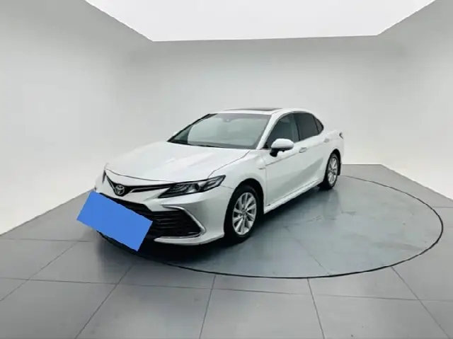 Toyota Camry 2021, 63 300 км