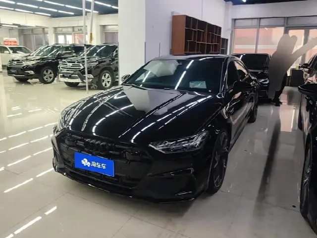 Audi A7L 2023, 99 600 км