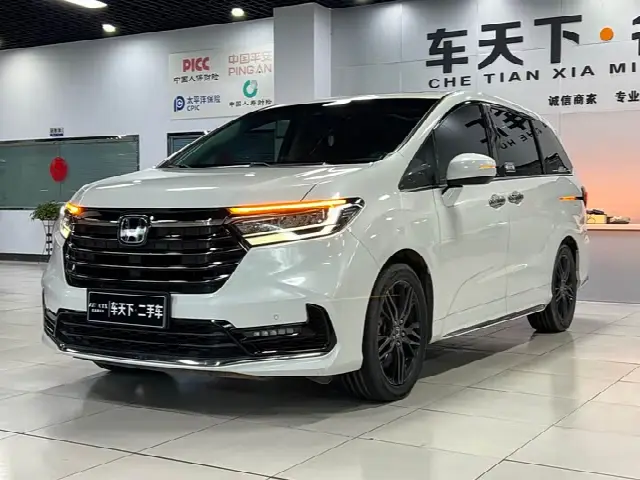 Honda Odyssey 2022, 95 000 км