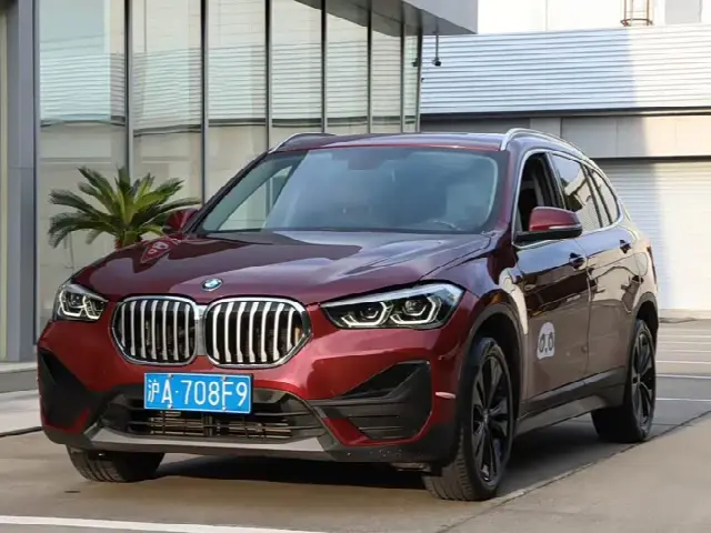 BMW X1 2022, 70 000 км
