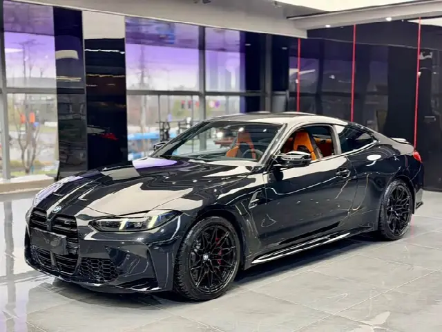 BMW M4 2024, 13 000 км