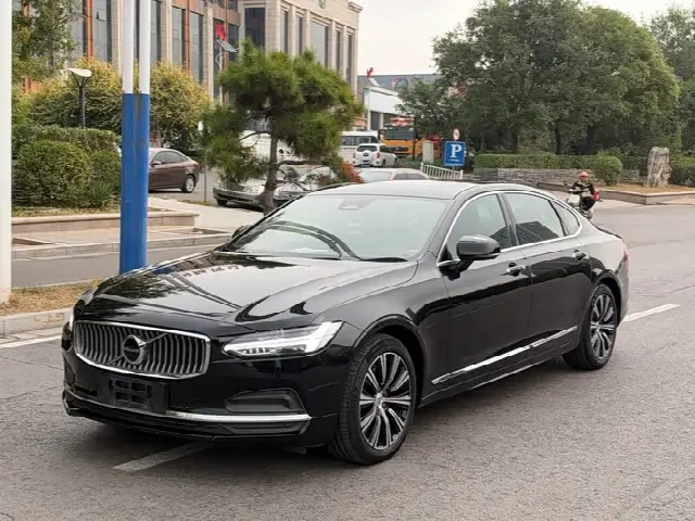 Volvo S90 2022, 79 000 км