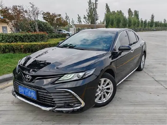 Toyota Camry 2023, 27 000 км