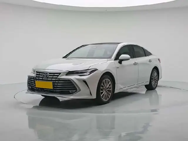 Toyota Avalon 2024, 19 300 км