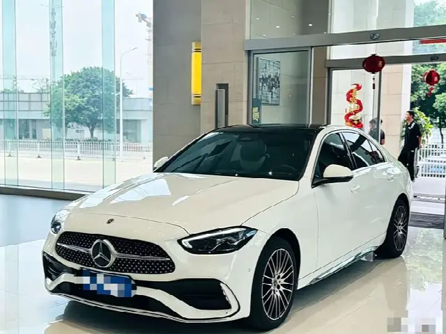 Mercedes-Benz C-Class 2024, 33 000 км