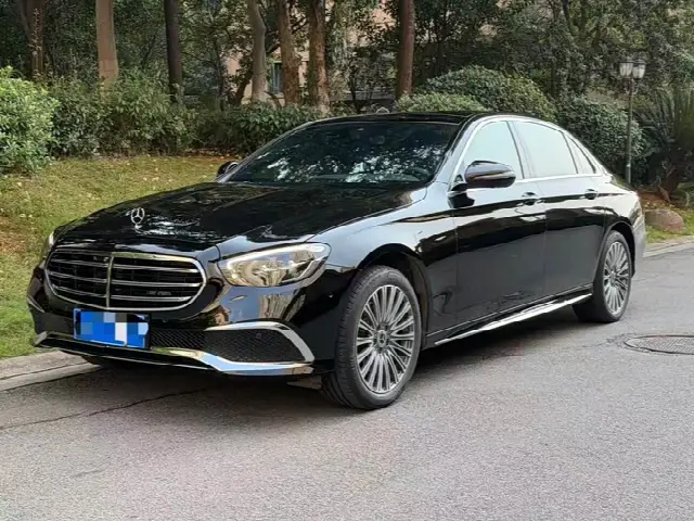 Mercedes-Benz E-Class 2023, 39 000 км