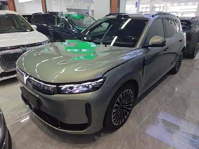 Voyah Free 2025, 14 800 км