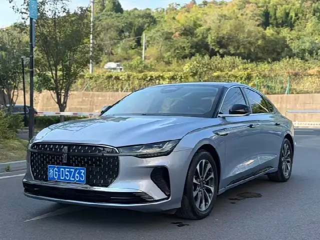 Lincoln Z (Zephyr) 2025, 26 000 км