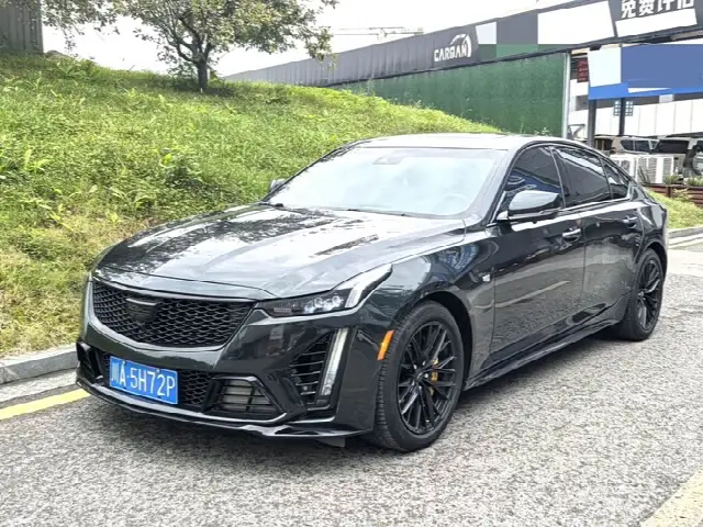 Cadillac CT5 2023, 20 000 км