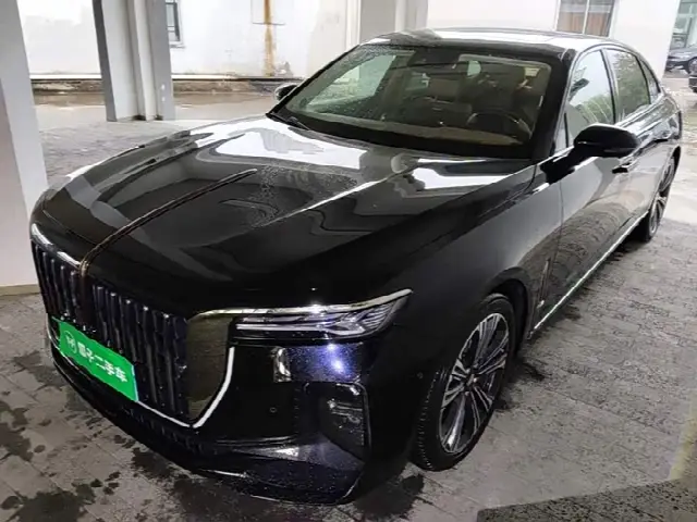Hongqi H9 2024, 6 200 км