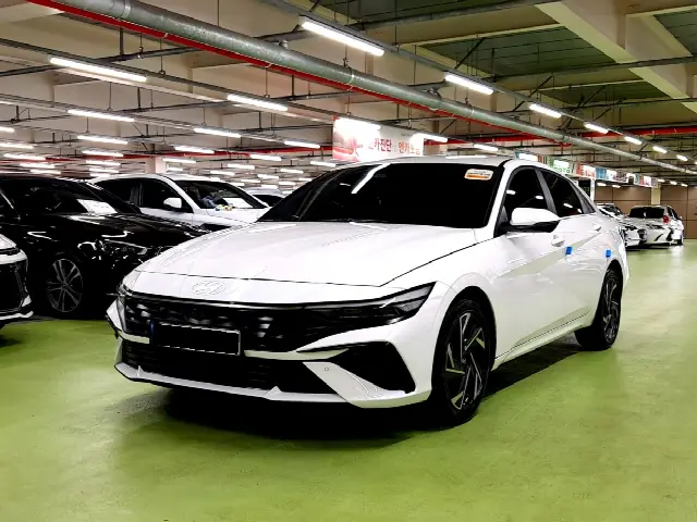 Hyundai Avante 2023, 20 527 км