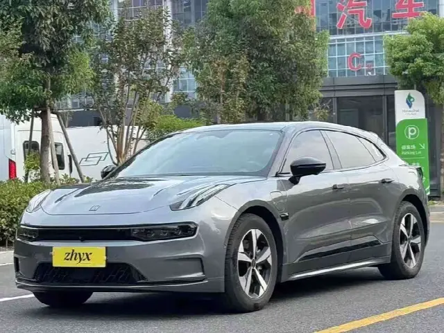 Zeekr 001 2023, 74 000 км