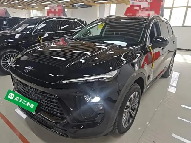 Buick Envision Plus 2026, 14 400 км