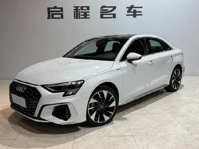 Audi A3 2023, 29 000 км