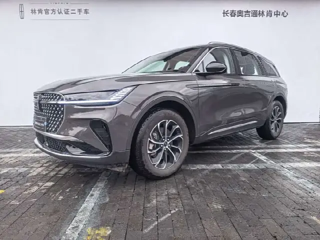 Lincoln Nautilus 2026, 15 800 км