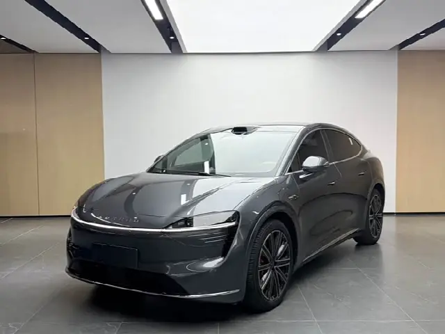 Luxeed R7 2025, 23 000 км