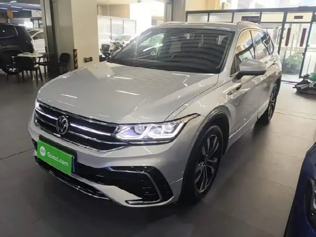 Volkswagen Tiguan L Pro 2023, 48 800 км