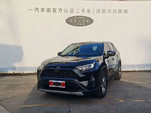 Toyota RAV4 2022, 25 000 км