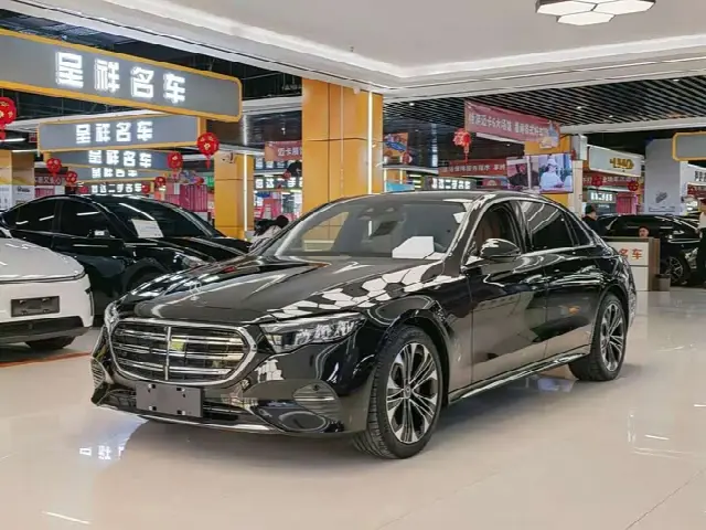 Mercedes-Benz E-Class 2025, 12 000 км